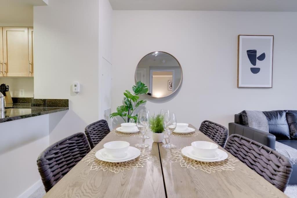 Condo With Gym And Pool In Pentagon City 8Min To Dca 阿林顿 外观 照片