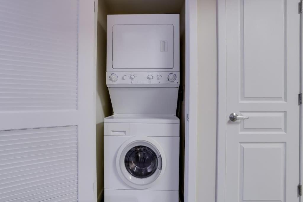 Condo With Gym And Pool In Pentagon City 8Min To Dca 阿林顿 外观 照片