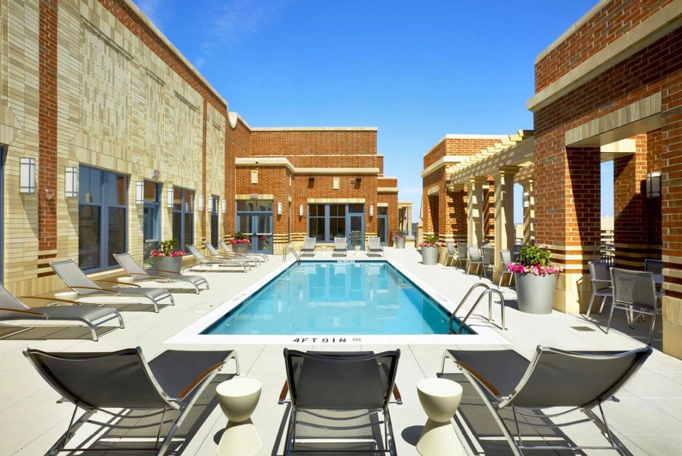 Condo With Gym And Pool In Pentagon City 8Min To Dca 阿林顿 外观 照片